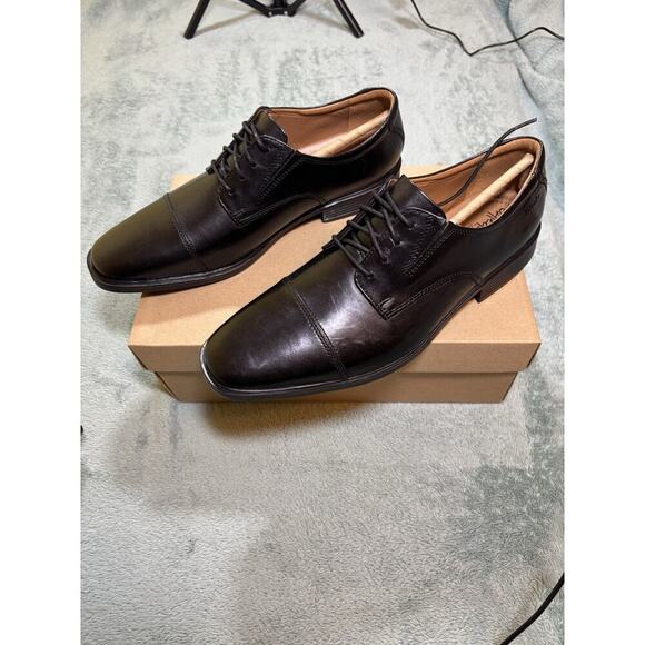 Clarks Tilden Cap Toe Oxford Black Leather Men\'s Dress Shoes 10W 43 main image 4